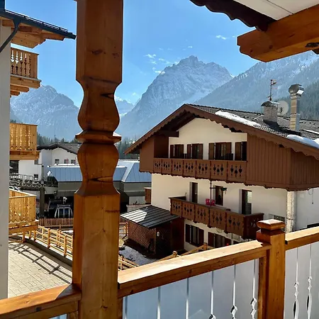 Bed & Breakfast Cèsa Planber Mountain View *